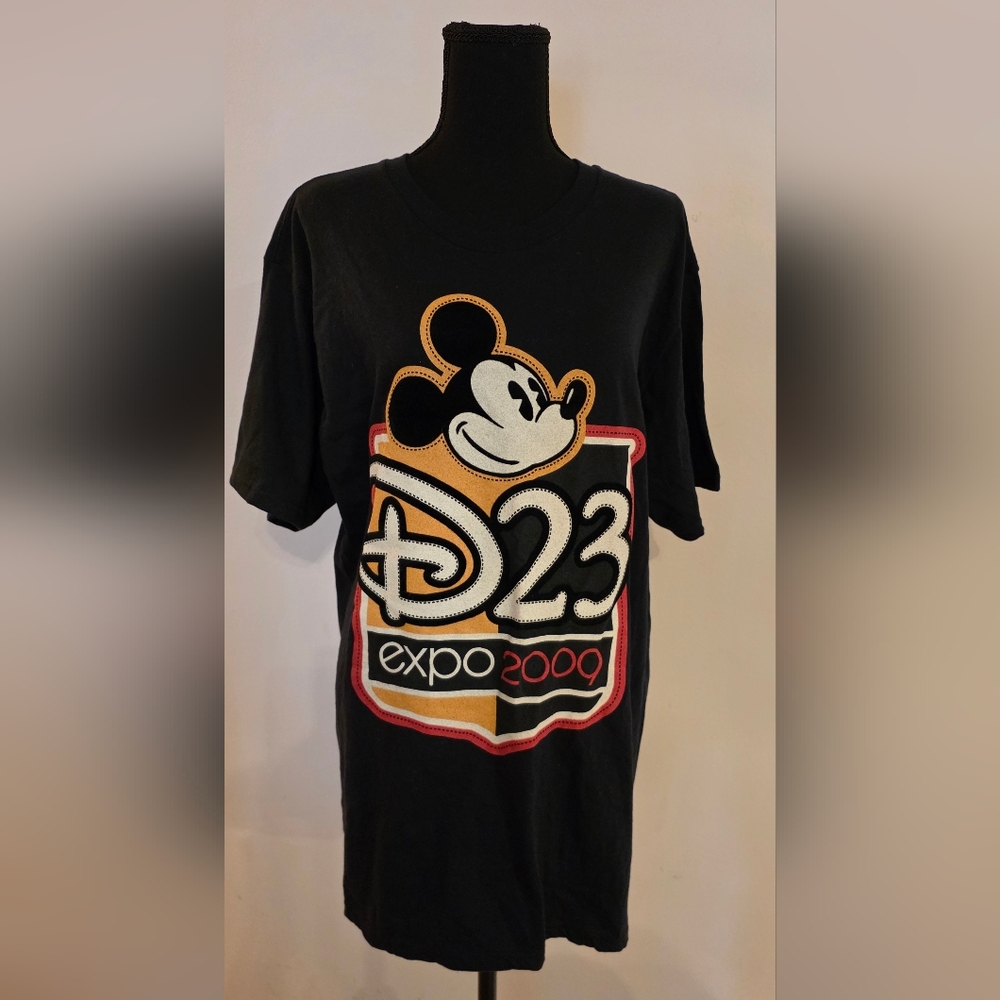 NWT‎ D23 EXPO Disney Mickey Mouse Tee 2009 CHARTER YEAR  COLLECTION (Size XL)